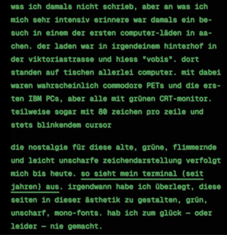 parzieller screenshot meines „crt“-artikels der mit css gestyled wurde um wie auf einem alten, grünlich schimmernden röhrenmonitor auszusehen.